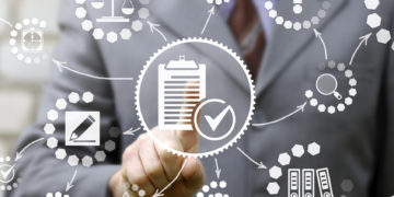En el cambio de dinero virtual por fiduciario como negocio se aplican las reglas completas ALD/CFT, señala el GAFI